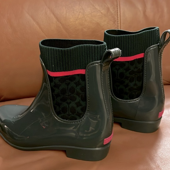 COACH JADE Millie Rain Booties Sig C Knit NWT - Picture 10 of 11
